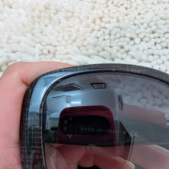 Authentic Chanel Tweed Effect Quilted CC Turnlock Sunglasses Dark Grey - Picture 10 of 12